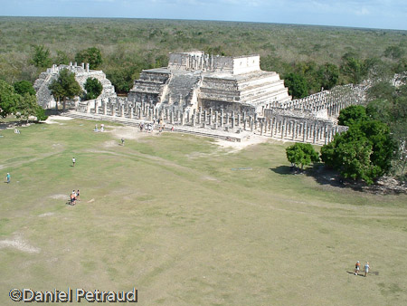 Chichen-Itza (Mayas) - le temple des guerriers