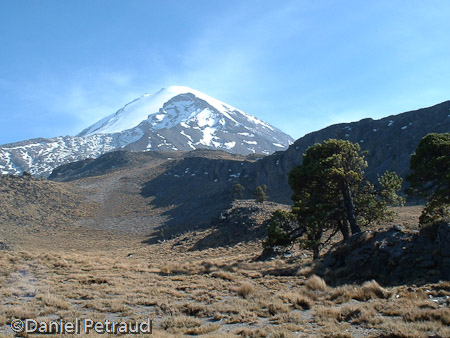 Le pico de Orizaba, point culminant du Mexique (5611 m)